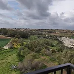 Lägenhet Panoramic Penthouse In Marsascala Which Enjoys Sea And Country Views Marsaskala