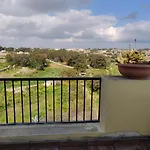 Lägenhet Panoramic Penthouse In Marsascala Which Enjoys Sea And Country Views