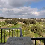Lägenhet Panoramic Penthouse In Marsascala Which Enjoys Sea And Country Views Marsaskala