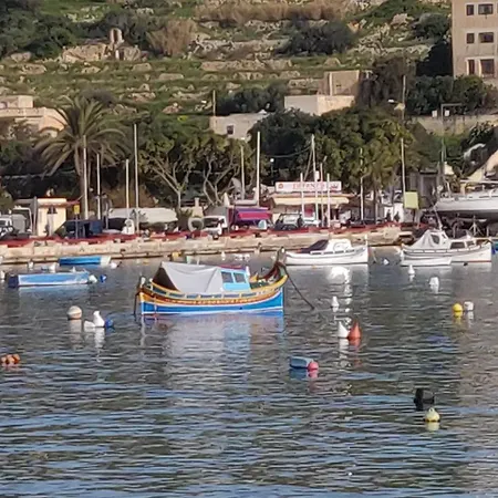 公寓 Panoramic Penthouse In Marsascala Which Enjoys Sea And Country Views