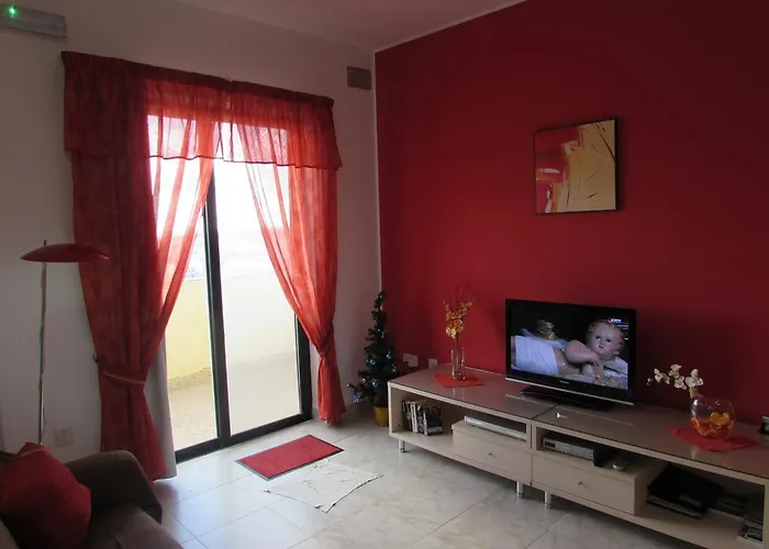 Apartament Panoramic Penthouse In Marsascala Which Enjoys Sea And Country Views