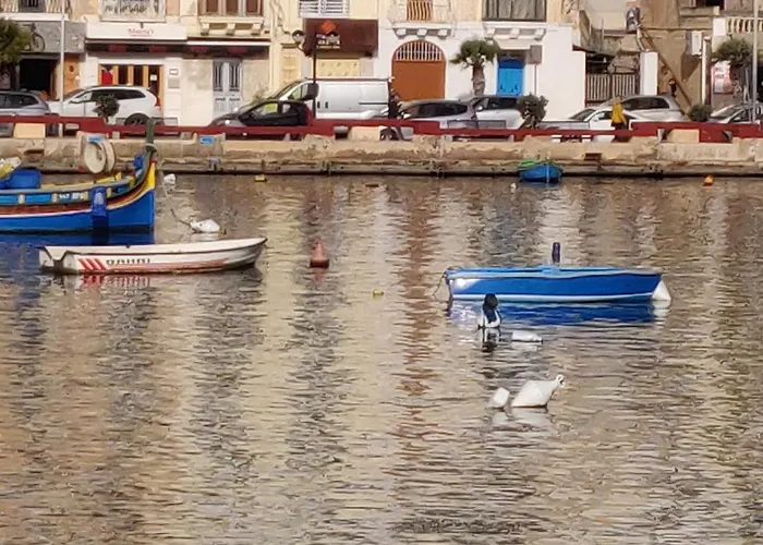 Apartament Panoramic Penthouse In Marsascala Which Enjoys Sea And Country Views *