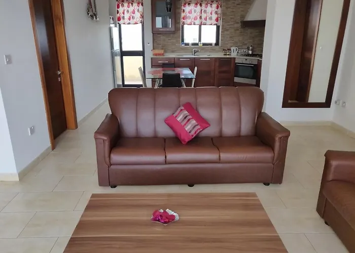 Panoramic Penthouse In Marsascala Which Enjoys Sea And Country Views Apartament