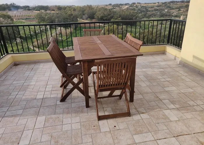 Apartament Panoramic Penthouse In Marsascala Which Enjoys Sea And Country Views